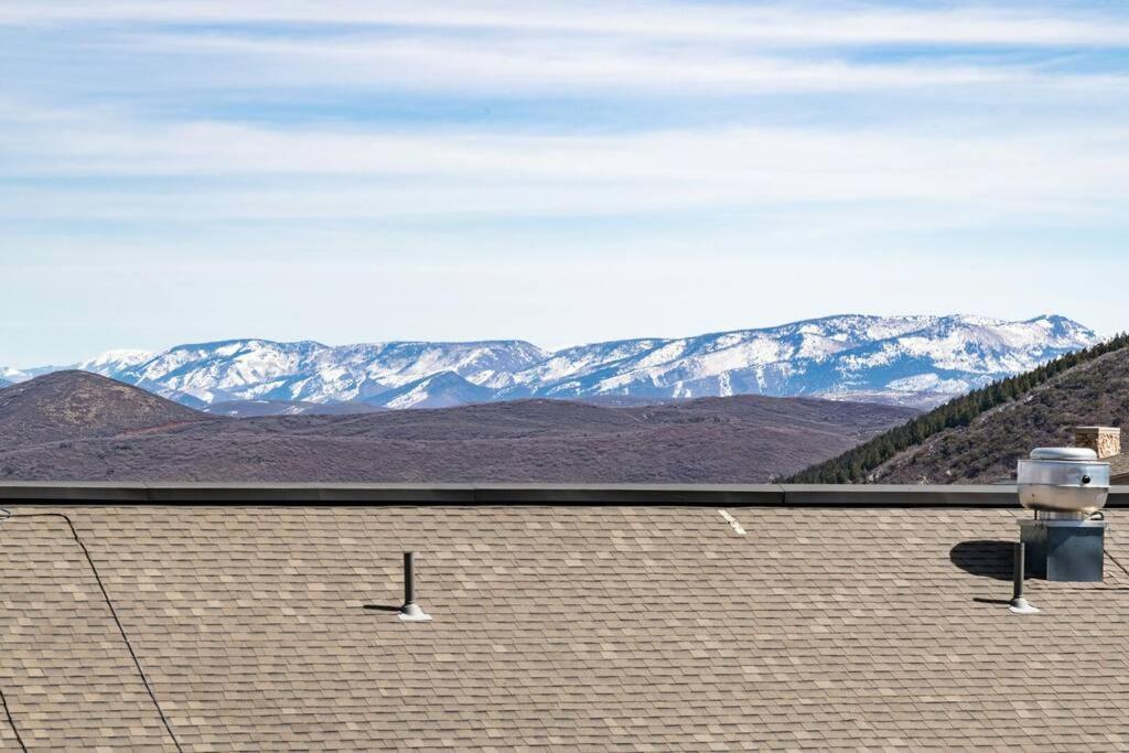 Ski In Ski Out Conde Nast And Forbes Award Winner One Bedroom Pool Hot Tub Gym 415B Park City Exterior photo